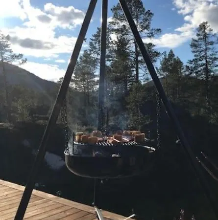 Luxurious Family Close To Trolltunga, Odda Utsikten