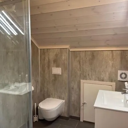 Luxurious Family Close To Trolltunga, Odda